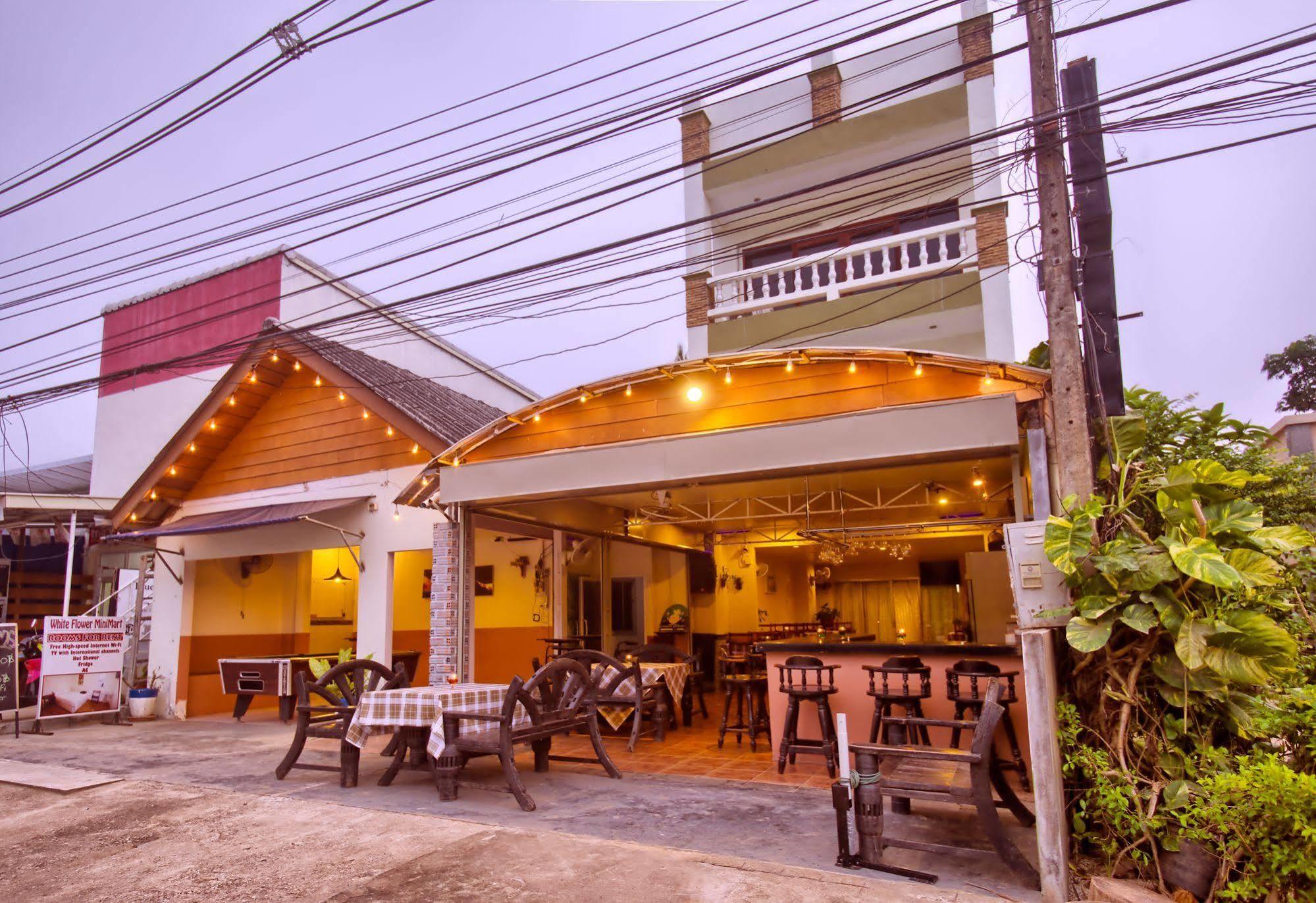 Hugs Guesthouse Ko Lanta Exterior foto